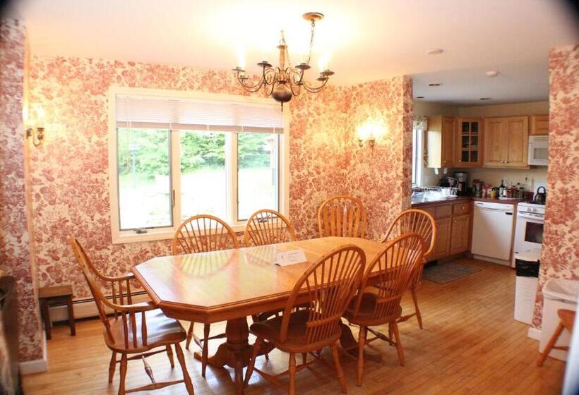 هاستل The Inn At Quail Run