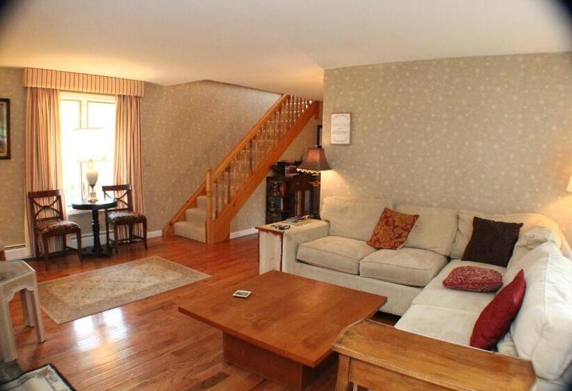 هاستل The Inn At Quail Run