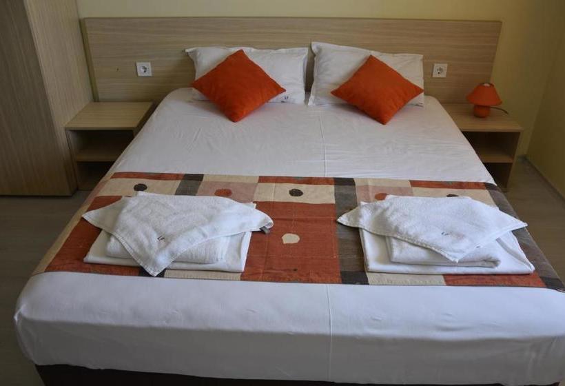 Aparthotel Lucky Family