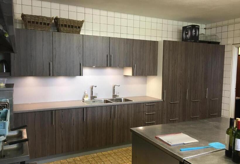 Отель De Distelhoeve