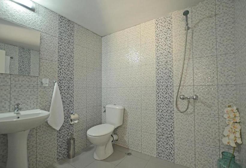 膳宿费 Bistra Guest Rooms