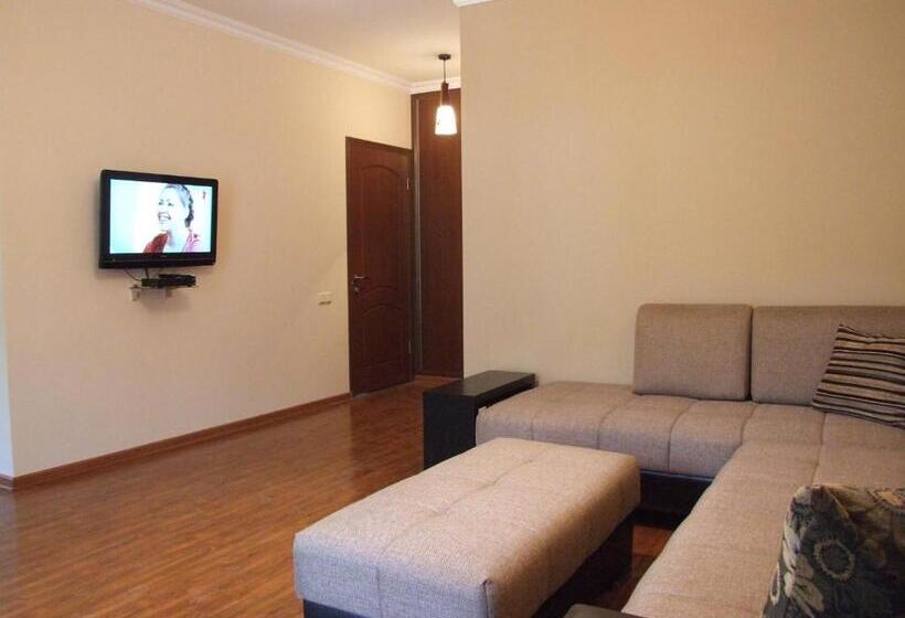 פנסיון Centrale Guesthouse