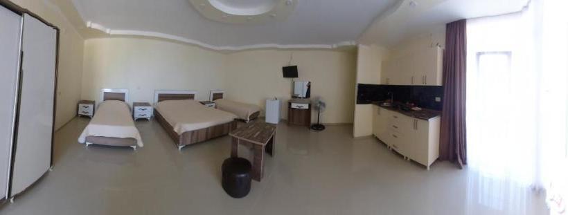 پانسیون Goga Guest House