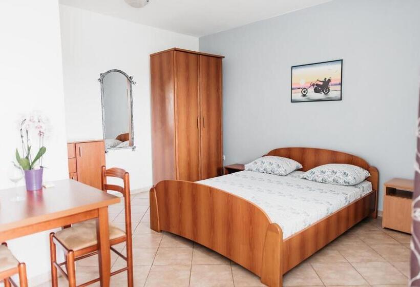 پانسیون Guest House Lalic