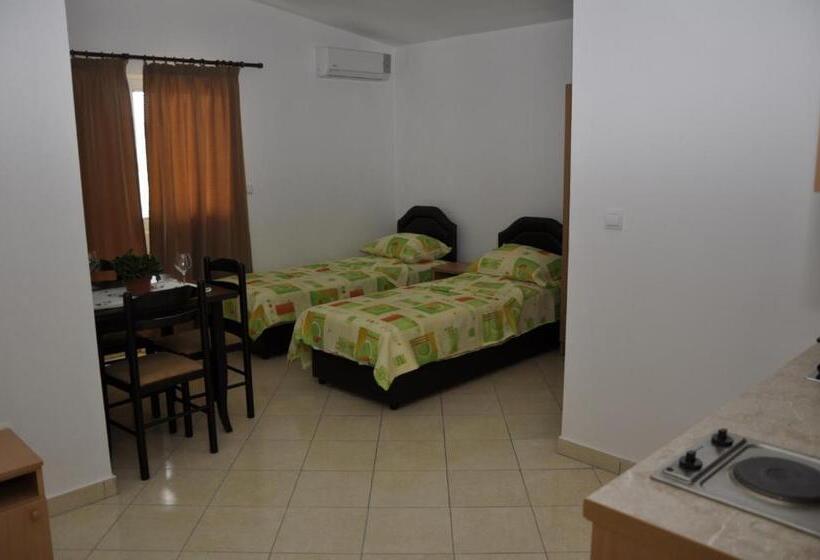 پانسیون Guest House Lalic