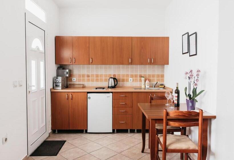 پانسیون Guest House Lalic