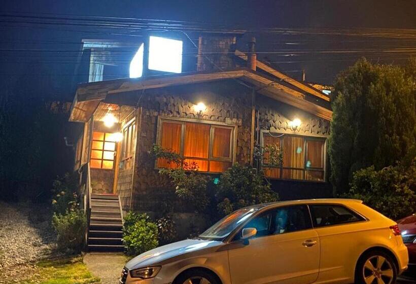 بنسيون Hostal Y Cabañas Mirando Al Mar