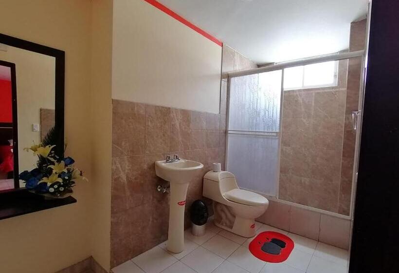 Пансион Hostal Y Complejo Recreacional La Playita De Monse