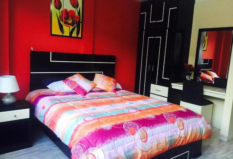 Пансион Hostal Y Complejo Recreacional La Playita De Monse