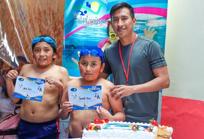 Пансион Hostal Y Complejo Recreacional La Playita De Monse