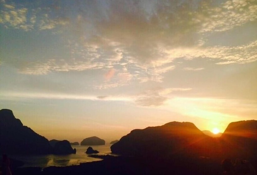 Pensão Lantala Residence