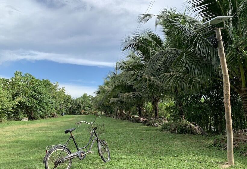 Pensão Lantala Residence