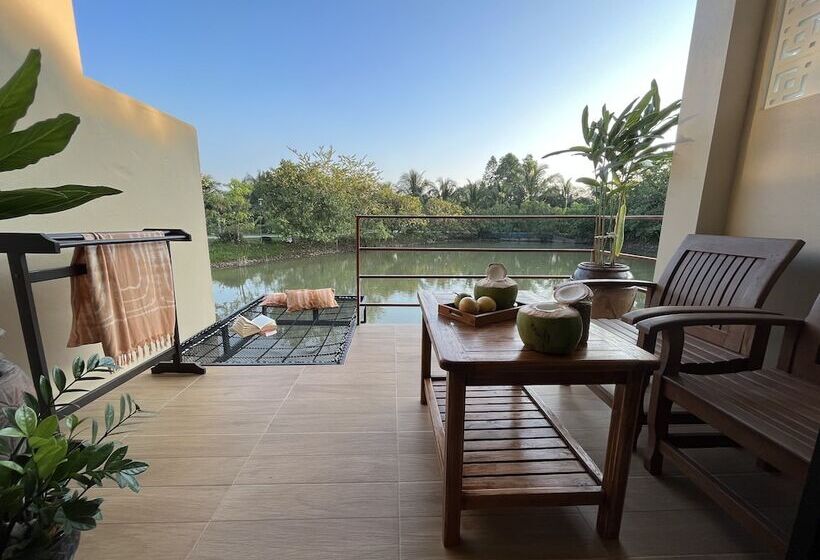 Pensão Lantala Residence