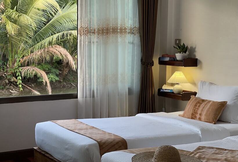 Pensão Lantala Residence