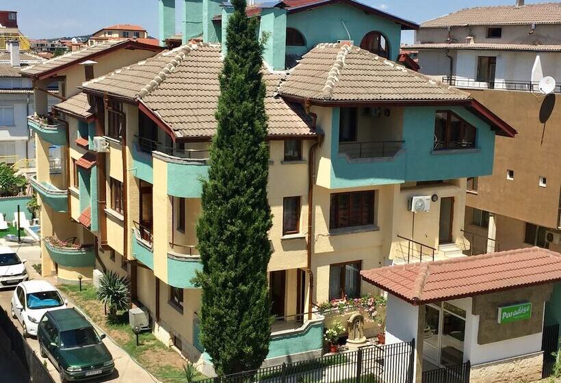 بنسيون Paradise Chernomorets