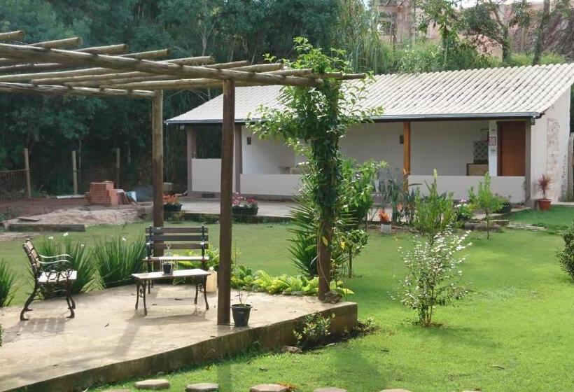 膳宿费 Pousada Canarinho