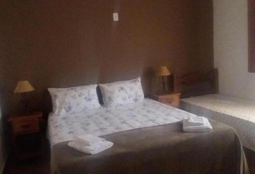 膳宿费 Pousada Canarinho