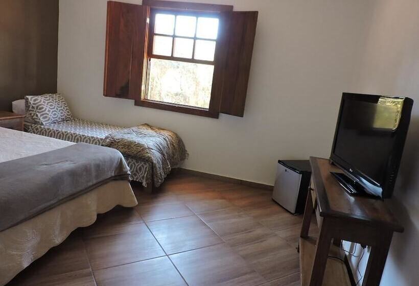 膳宿费 Pousada Canarinho