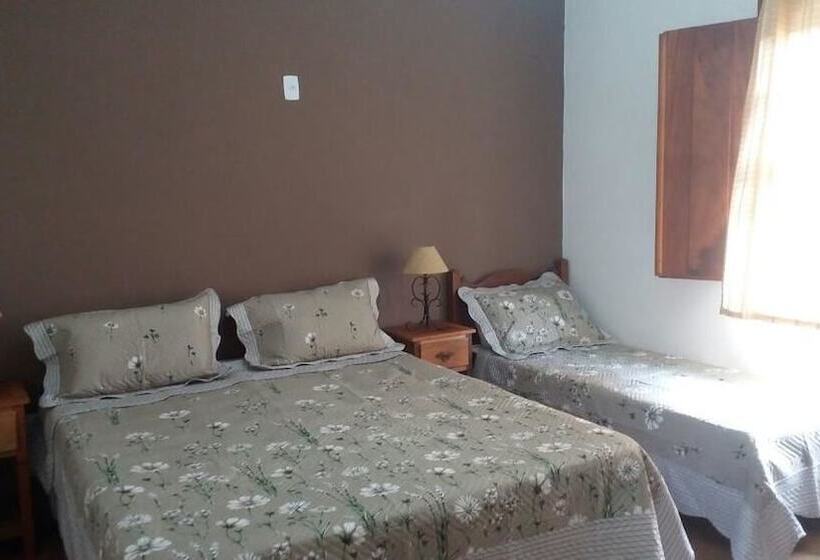 膳宿费 Pousada Canarinho