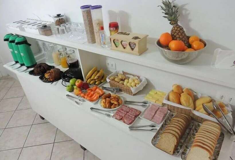 פנסיון Pousada Cinnamon