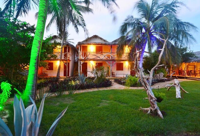 ペンション Pousada Titas