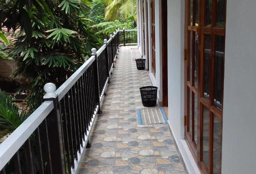 Пансион Rainbow Guest House