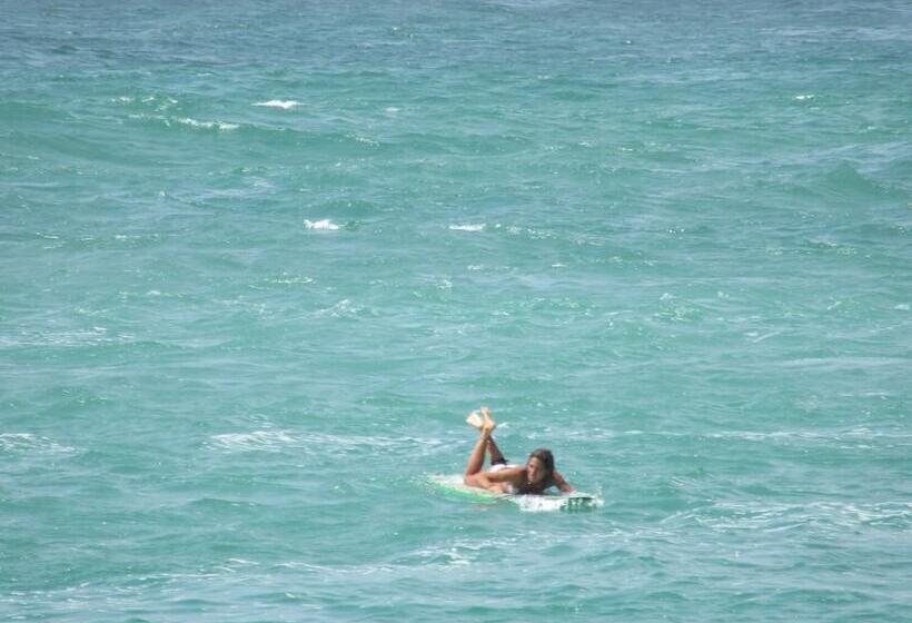 פנסיון The Colonial Villa