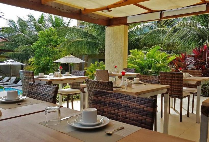 Ravenala Hotel Boutique