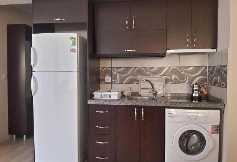 Yeni Bademli Konuk Evi