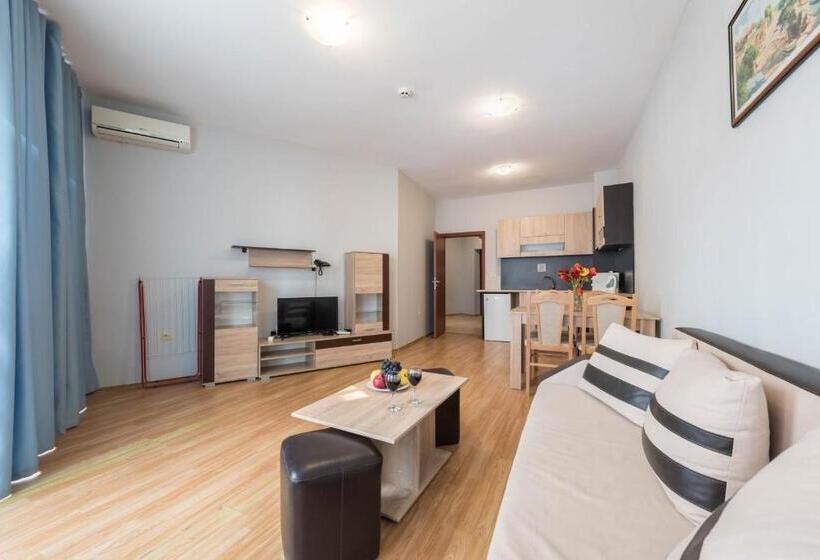 1 St Line Izvora Sea View Apartments On Golden Sands