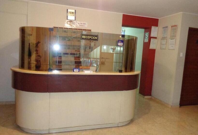 호스텔 Antares Inn