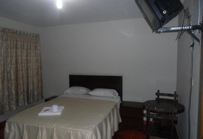 호스텔 Antares Inn