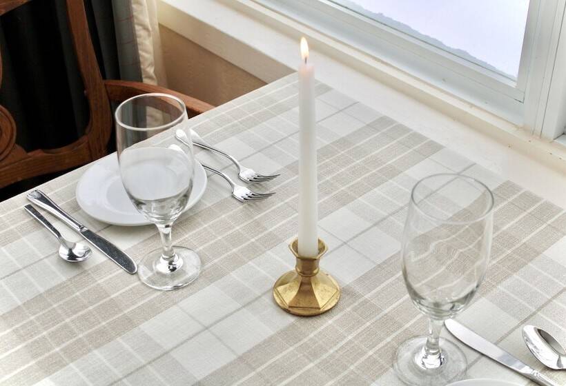 فندق صغير The Interlaken Inn