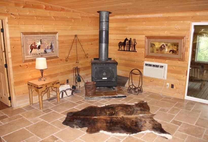 فندق Sevier River Ranch & Cattle Company