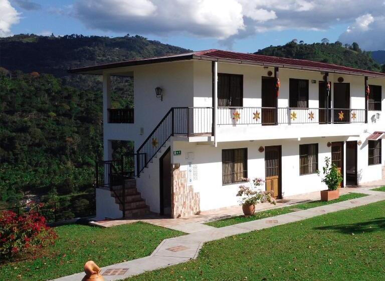 پانسیون Campestre El Triunfo