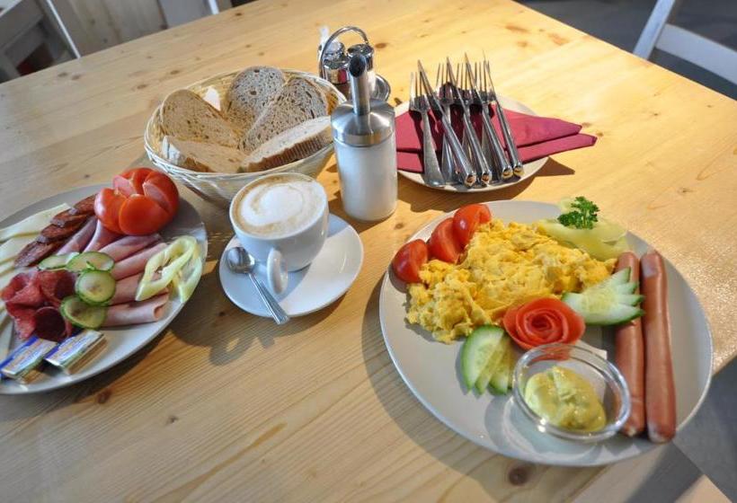 پانسیون Galyatető Turistacentrum