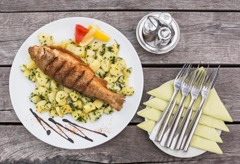 پانسیون Galyatető Turistacentrum