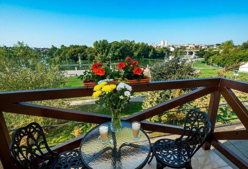 پانسیون Guest House Shale