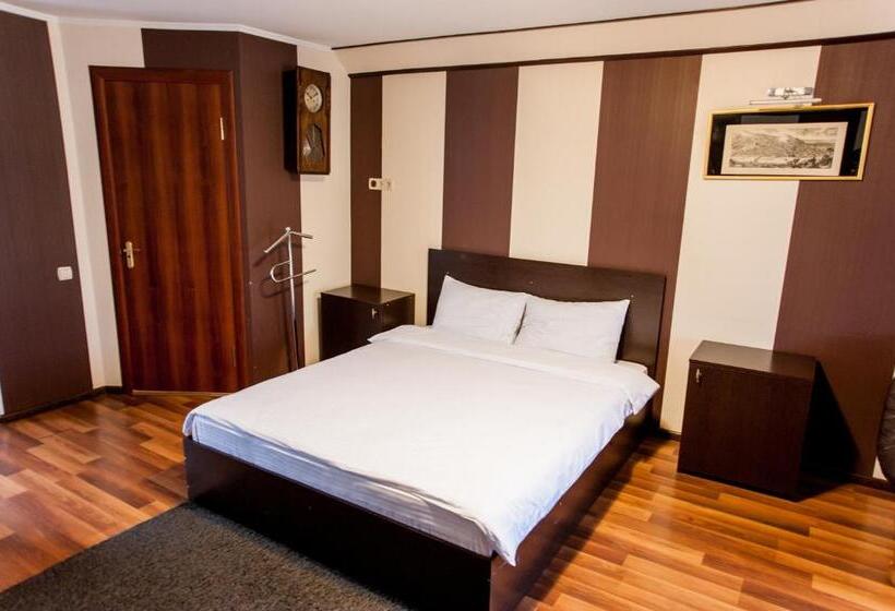 پانسیون Guest House Shale