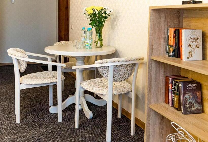 پانسیون Guest House Shale