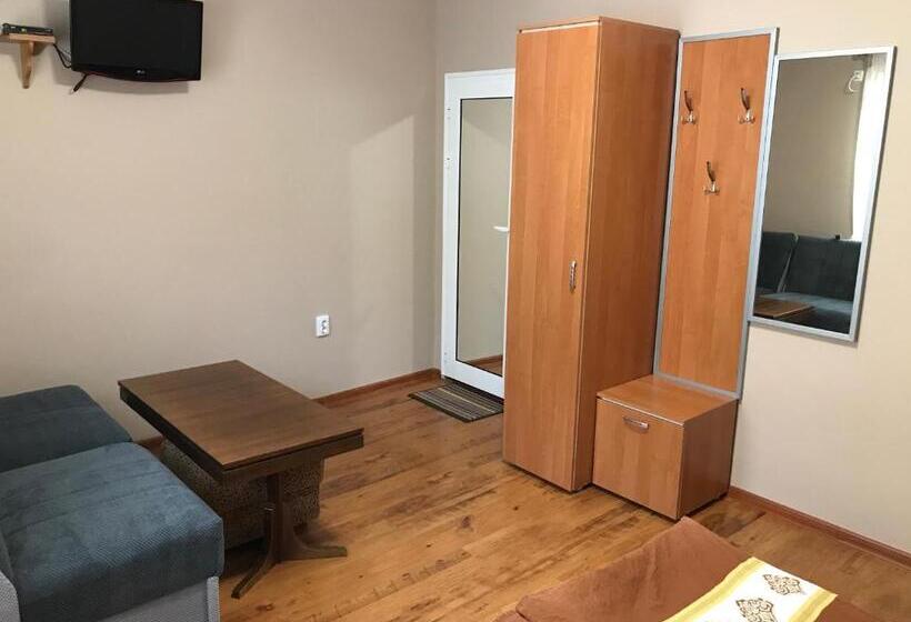 بنسيون Guesthouse Elena