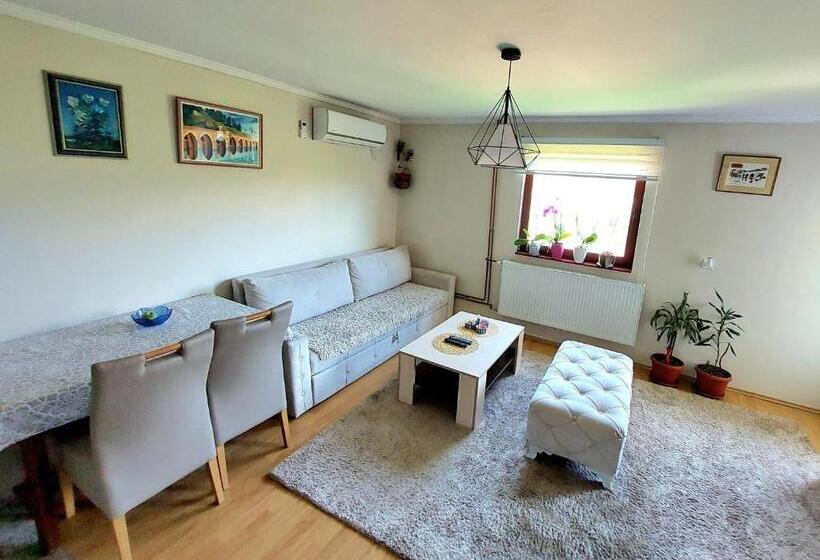 پانسیون Guesthouse Jelena