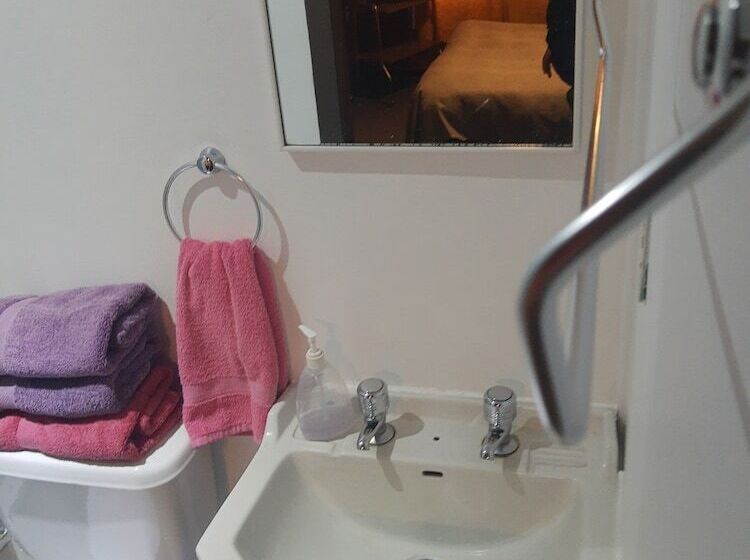 Pension Hostal Klein