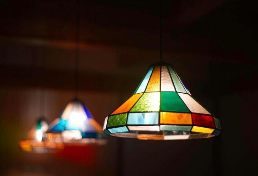 بنسيون Katsuo Guest House