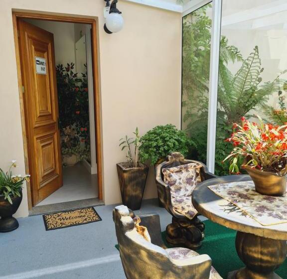 Пансион Pousada Lugama