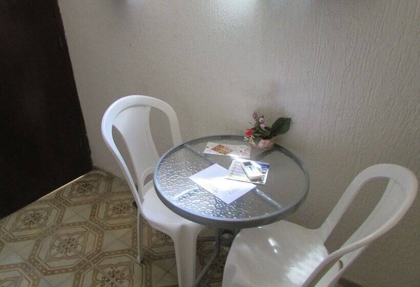 بنسيون Pousada Zenite