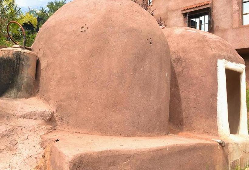 پانسیون Villa Paradise