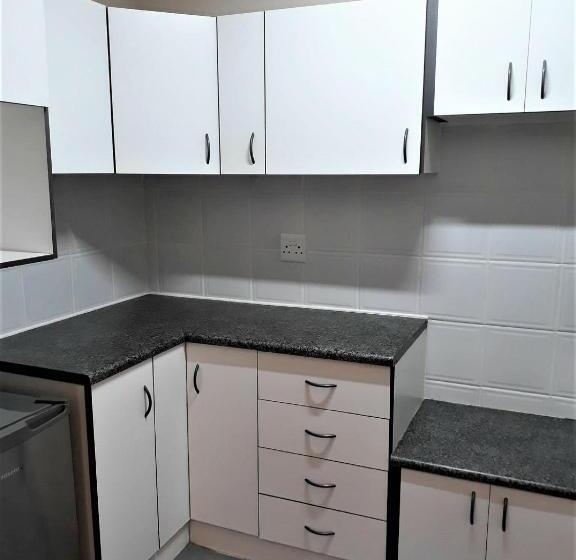 Пансион Rostalyn Guesthouse