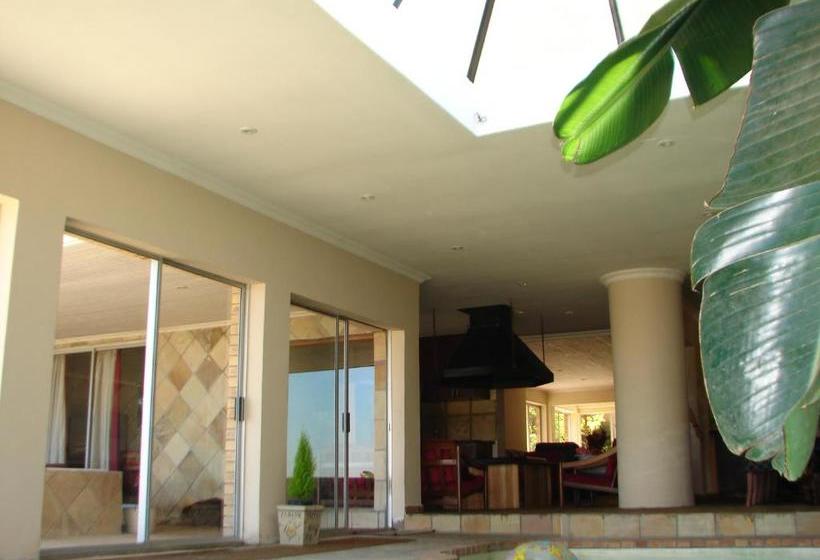 פנסיון Shirleys Place