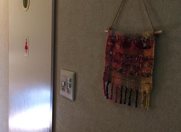 بنسيون Uchihan